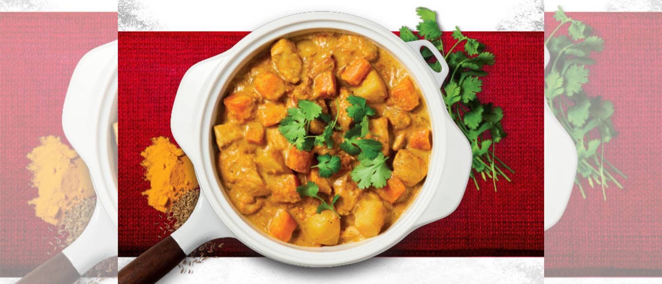 SLOW COOKED MILD CHICKEN CURRY